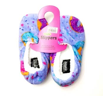 Confetti & Friends - Delish Donuts Fun Fuzzie Slippers